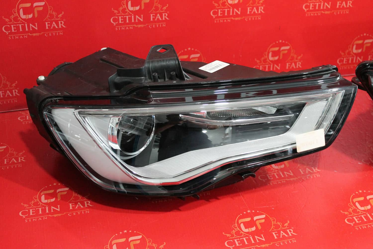 Audi A3 AUDİ A3 XENON SAĞ SOL FAR 2012-15